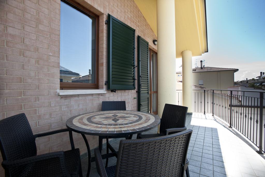 Casavacanze Azzurro Mare Porto SantʼElpidio Chambre photo