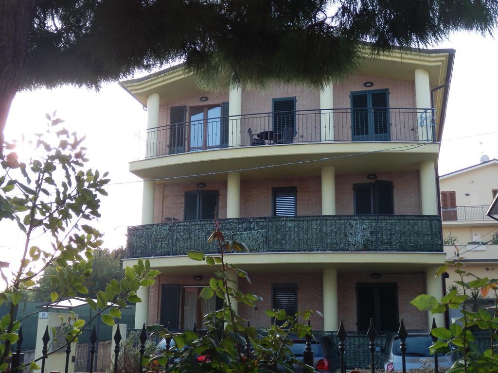 Casavacanze Azzurro Mare Porto SantʼElpidio Extérieur photo